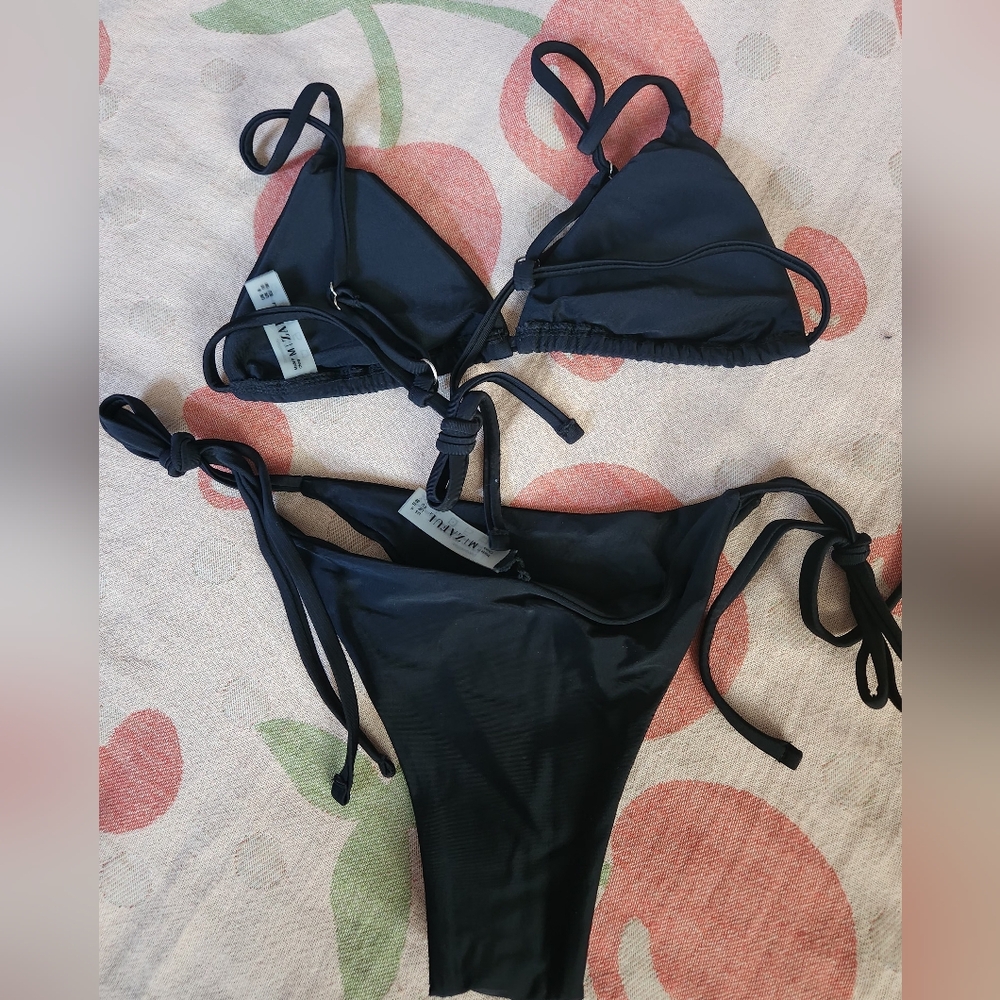 2/$30 ZAFUL Classic Black Triangle  String Bikini Set